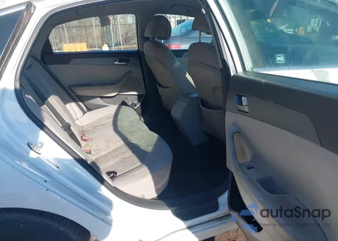 2017 Hyundai Sonata from USA, damaged, VIN 5NPE24AF4HH535244